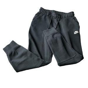 Women’s Nike Tech Fleece Black Sweatpant Jogger Size Small